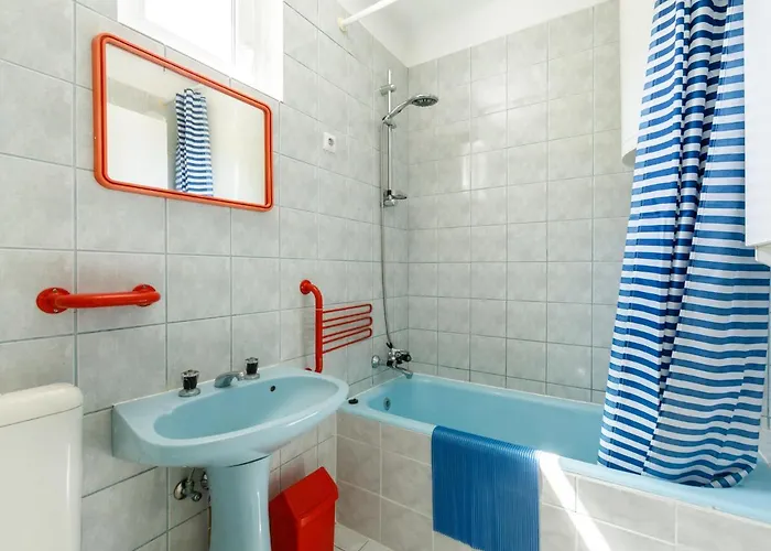 בית נופש Mathias Rex By Interhome בלטונללה